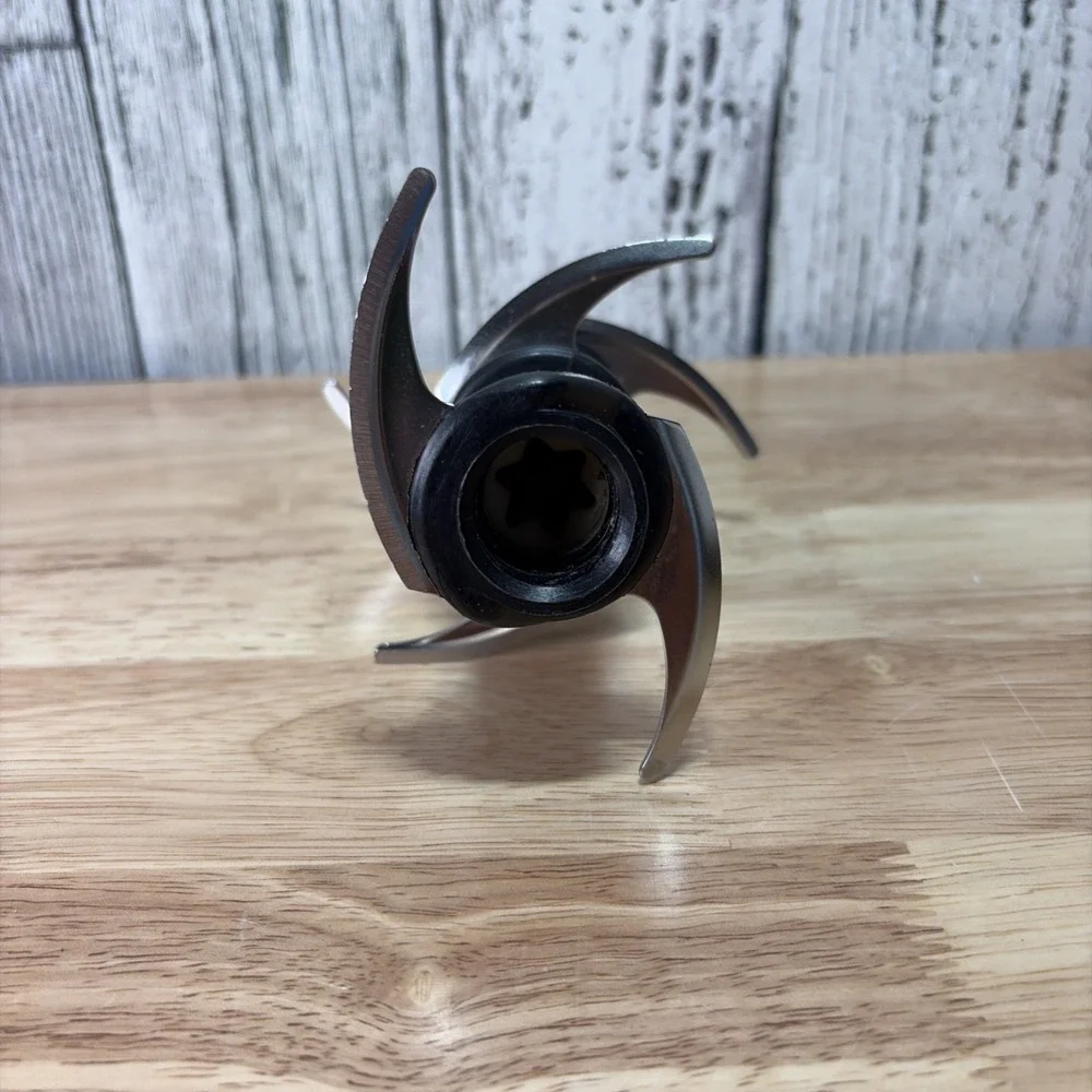 Ninja NJ600 Professional‎ 1000 Watt Blender Blade PART ONLY Fits 72oz Pitcher